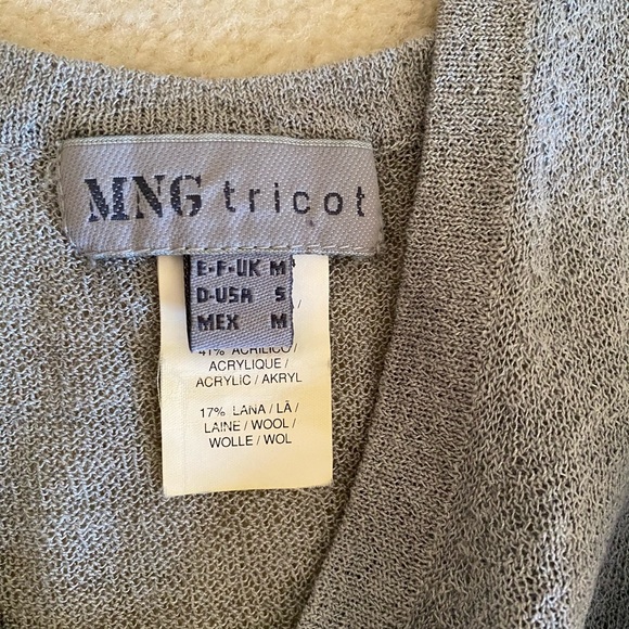 Cardigan set - Picture 4 of 6